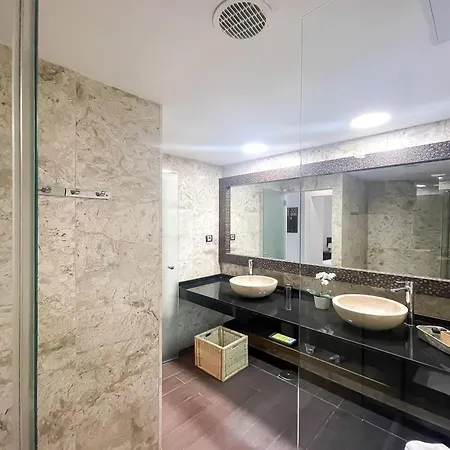 B-rent Atlantic Garden 181 아파트 코라레호